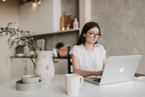 How to Do T Shirt Business